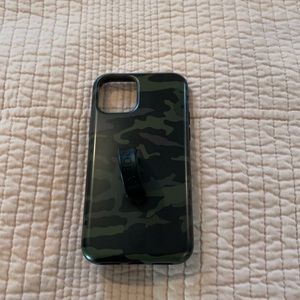 Loopy iPhone 11 case